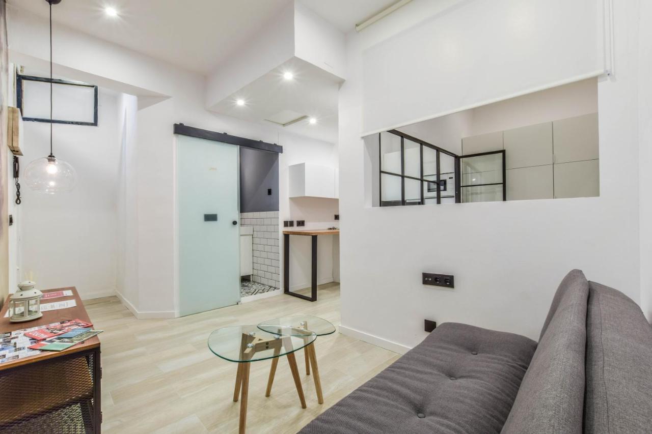 Cozy And Stylish Apartment In Malasaña Madrid Exterior foto